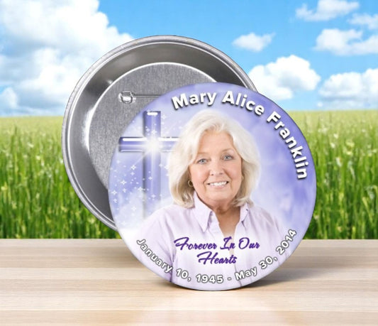 Adoration Memorial Button (Pack of 10)